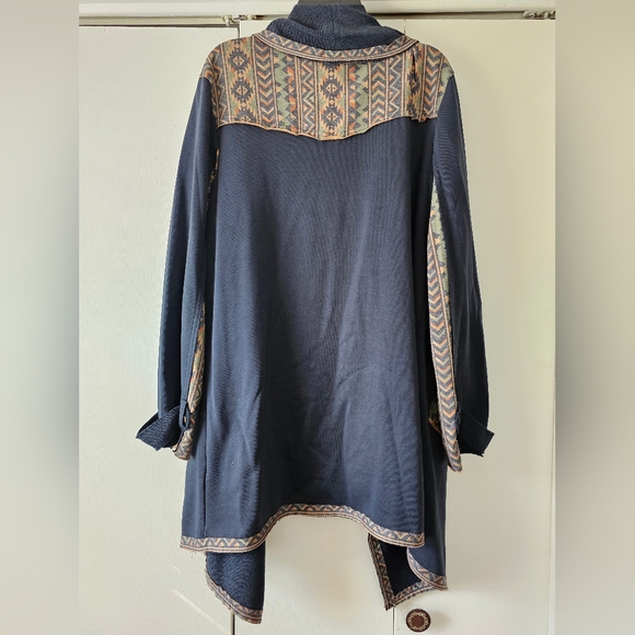 Miss Me Navy and Tan Cardigan - Picture 2 of 5